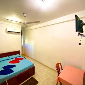 White Kothalawala Guest house Malabe