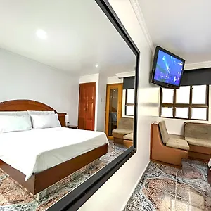 Hotel Lavid Kennedy **