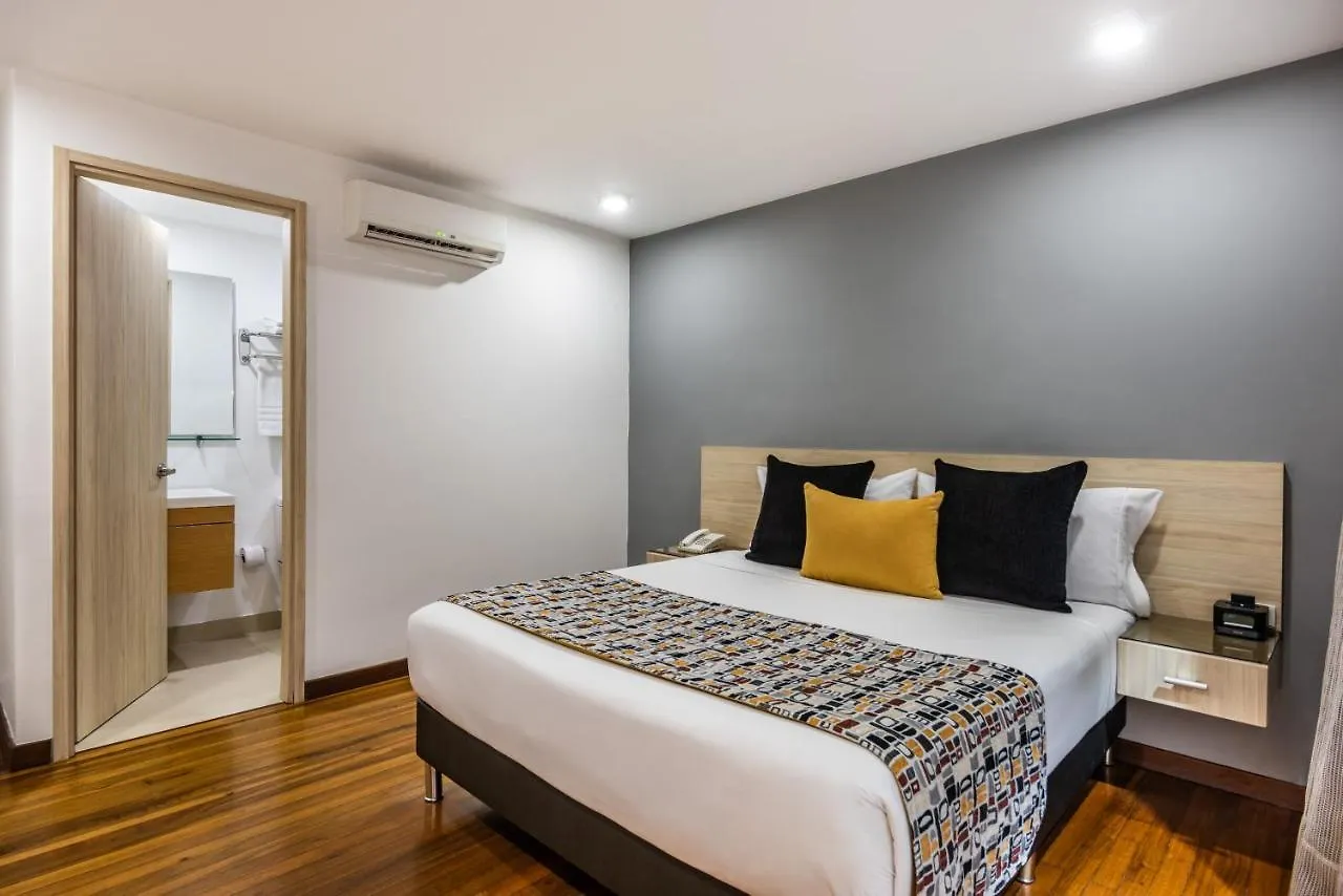 ****  Hotel Asturias Medellin Colombia