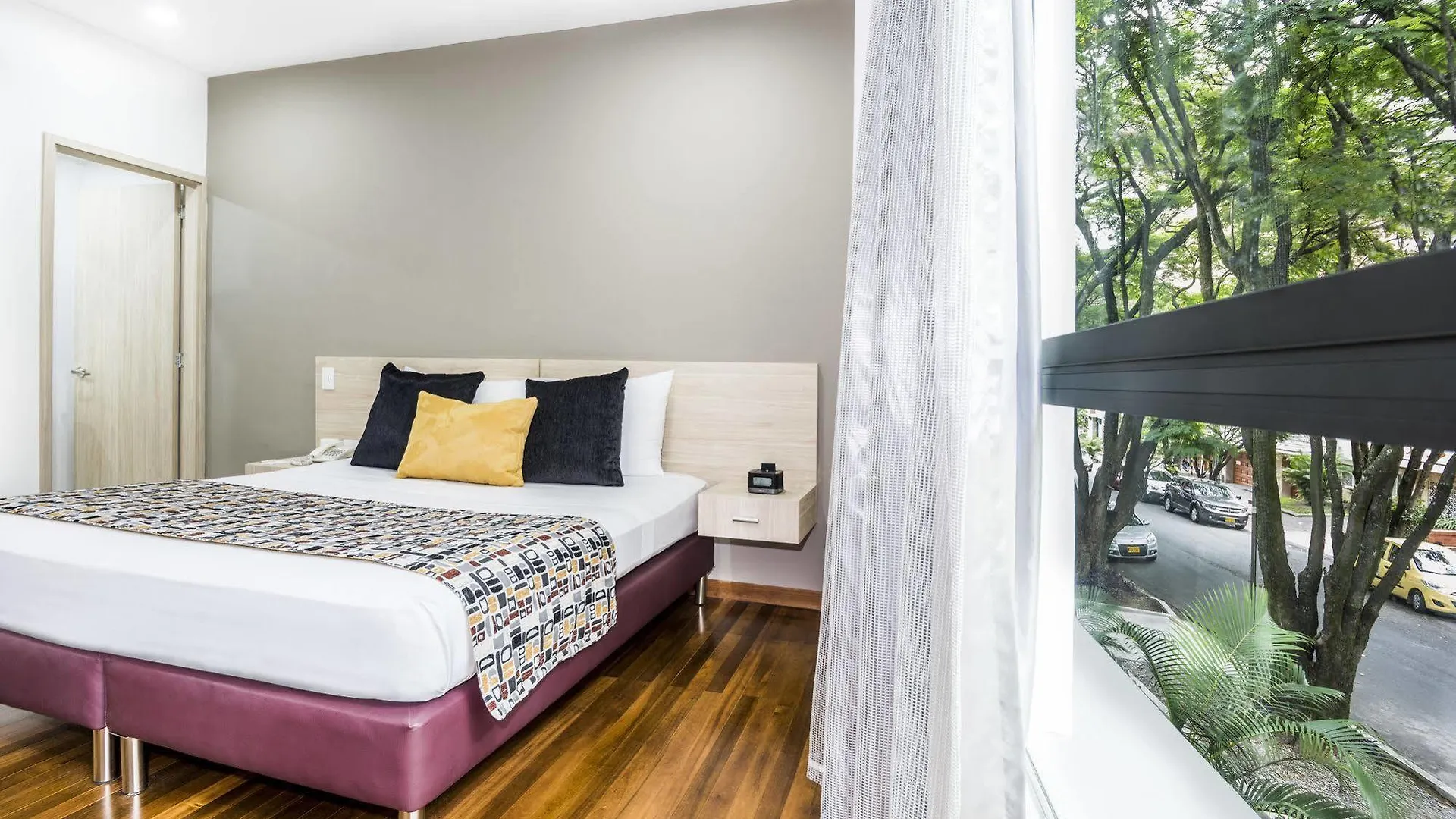 ****  Hotel Asturias Medellin Colombia