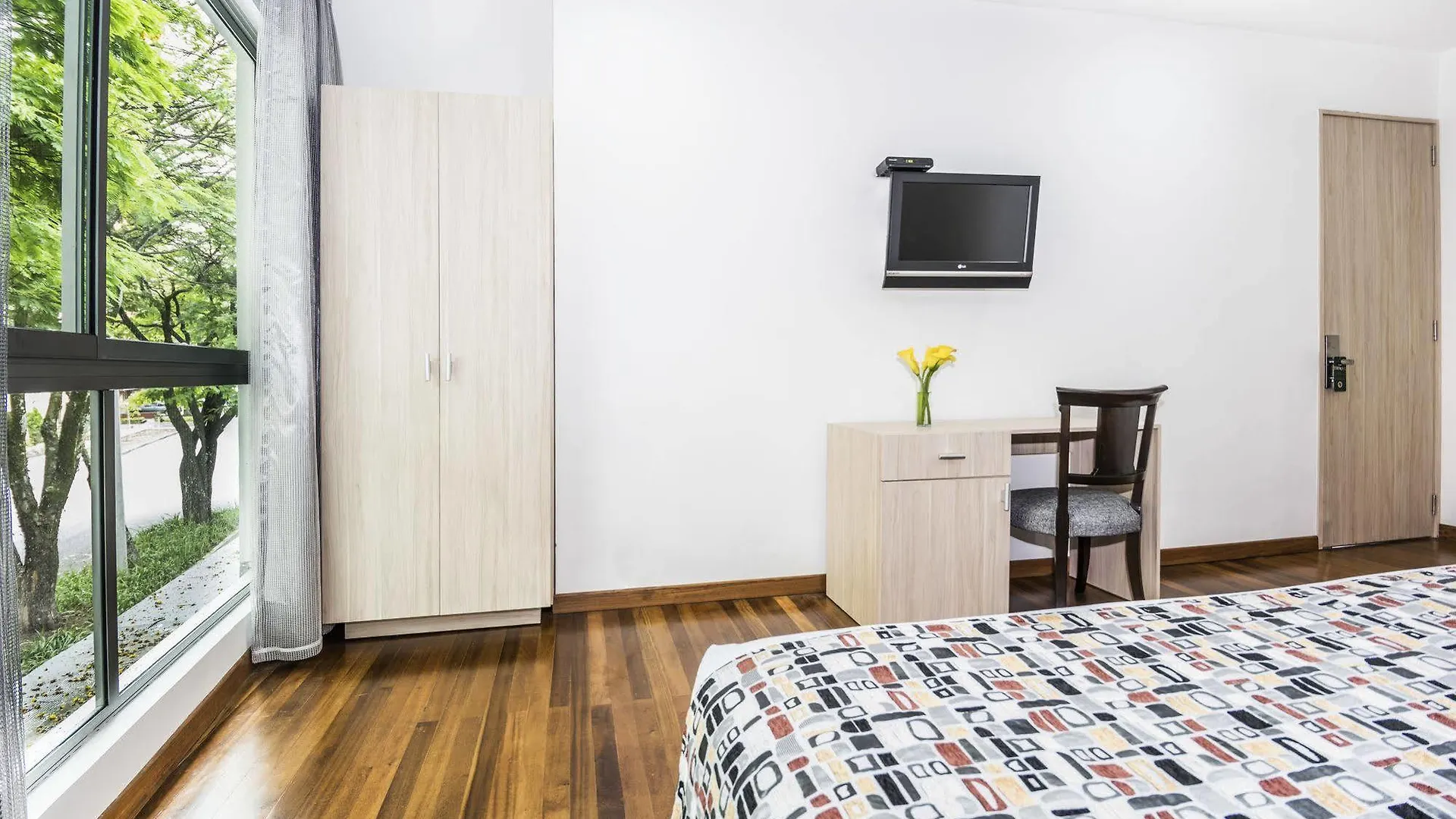 Hotel Asturias Medellin 4*,  Colombia